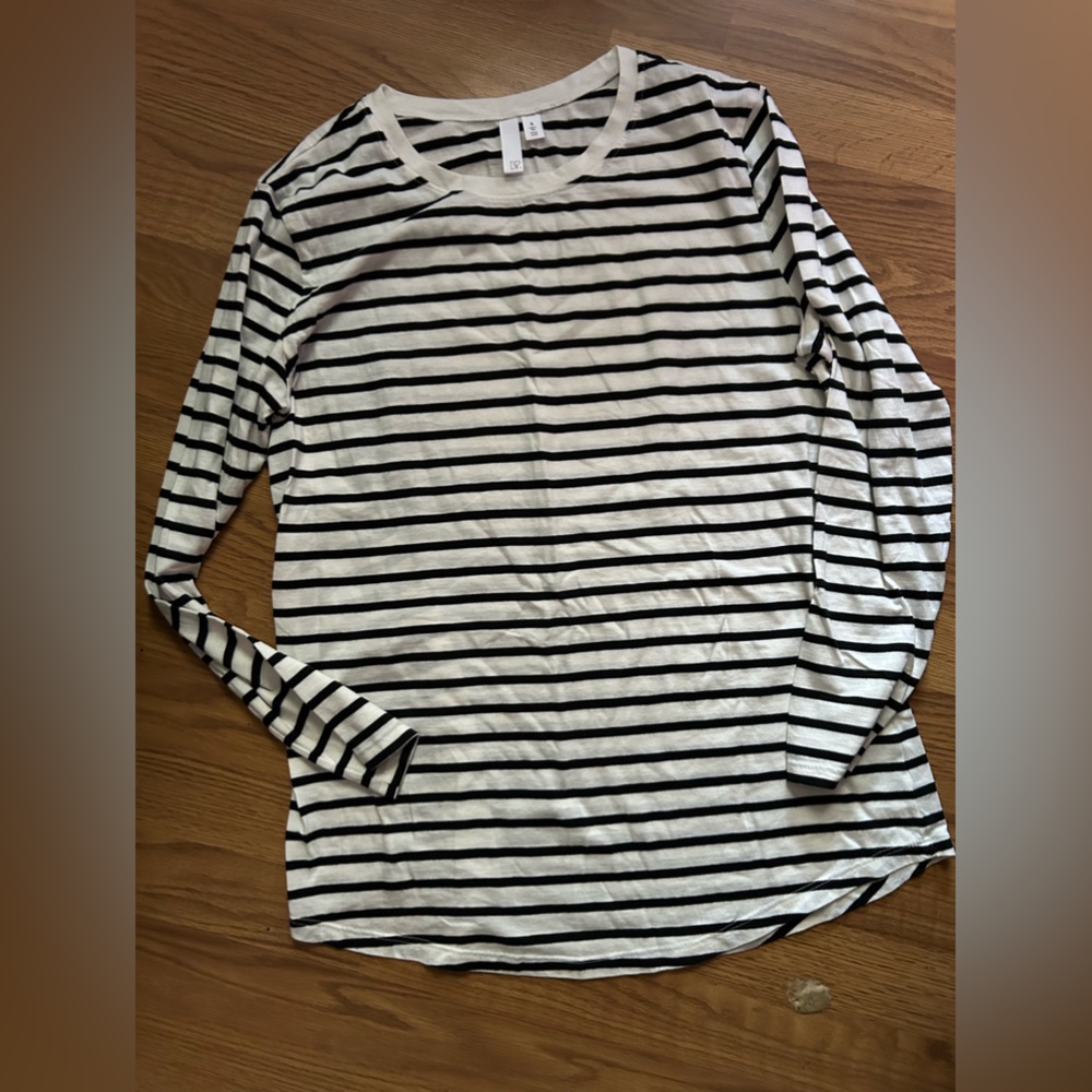 Women’s Long Sleeve Tshirt Striped Size XL